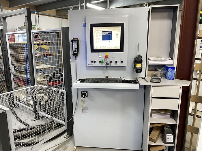 Used 2015 Weeke BHX 500