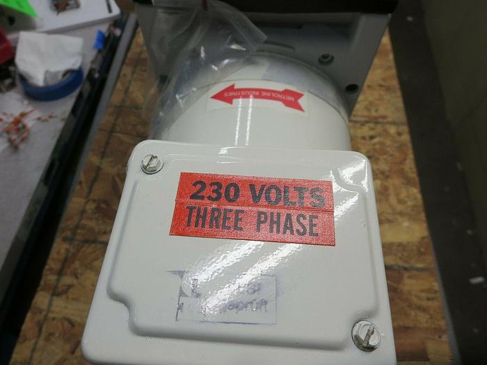 Used Leybold//Trivac (#2), D25B, Pump Vacumn, 200-230/460 V, 50/60 HZ, 3 PH, Repaired