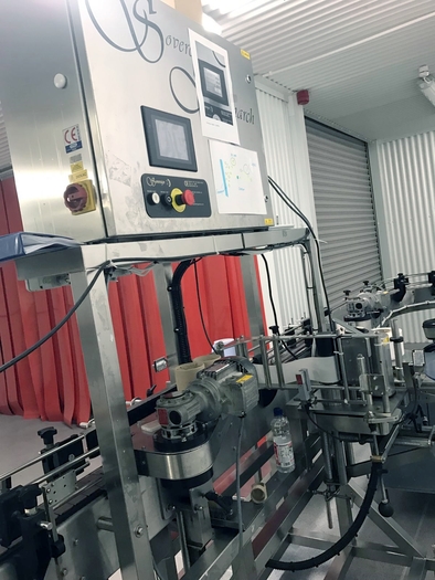D'occasion Ave / Krones / Simonazzi SOFT DRINKS FILLING LINE, still or carbonated