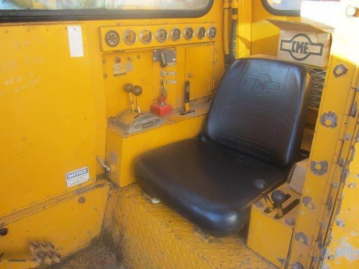 Used 1994 CME Drill 850 Track Drill Rig
