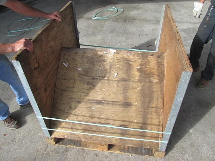 Used Shipping or Storage containers, boxes, wood crates (heavy duty) Shipping or Storage containers, boxes, wood crates (heavy duty)