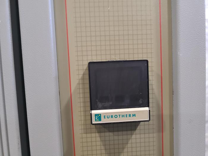 Used Carbolite  PIF200 Fan Convection Lab Oven