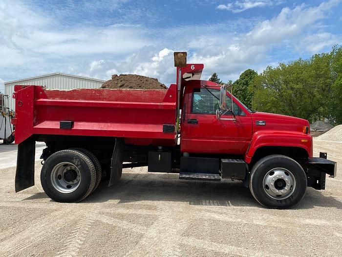 Used 1997 CHEVROLET 7500