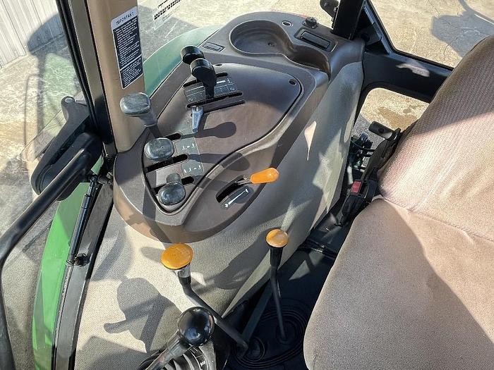 Used 2003 John Deere 5520