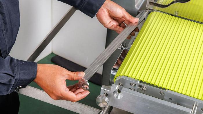 Nantsune Model NAS-330ER Hermes ER High/Clean Meat Slicer