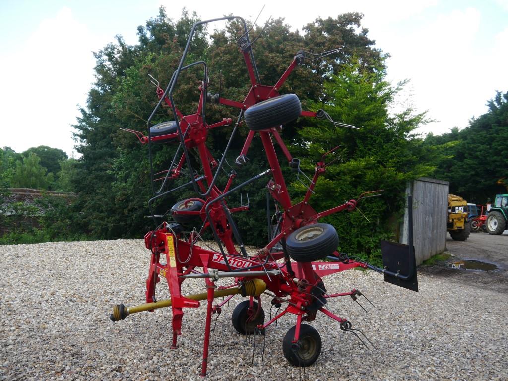 Used JF Stoll Z665 Hydro Tedder