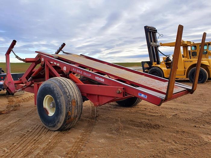 Used 1999 ProAg HD4SR Bale Stacker