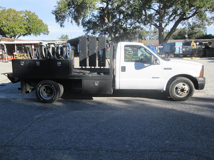 Used 2006 Ford F350 XL Fuel and Lube Truck
