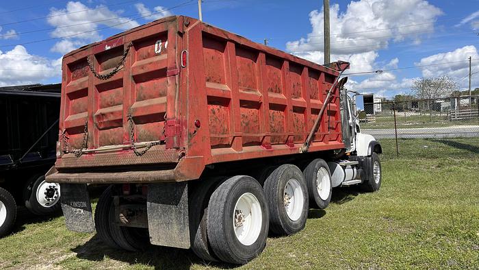 Used 2004 Mack CV713 Granite