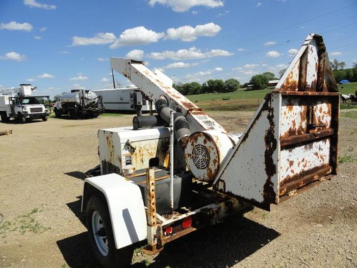 Used 2005 woodchuck WC12A