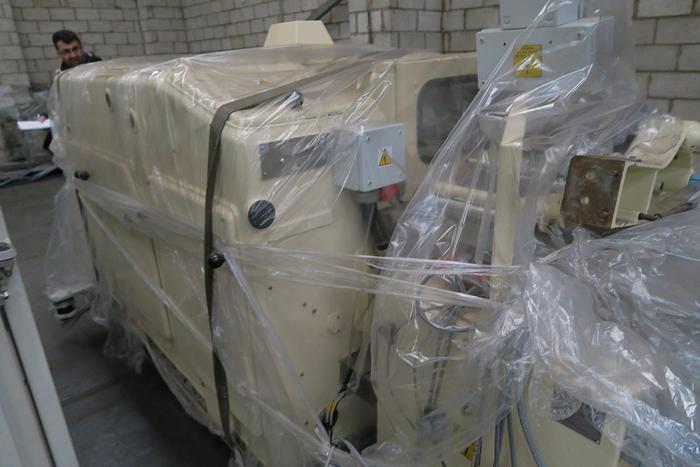 Used SIG CL CHOCOLATE BAR WRAPPER