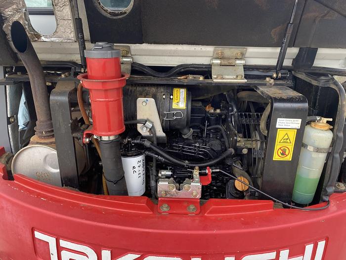 Usato 2012 TAKEUCHI TB153 FR