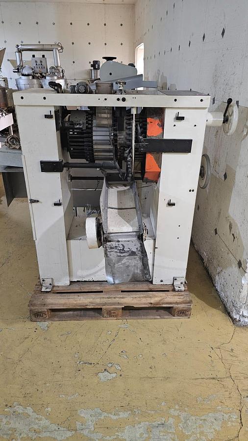 Refurbished Latini Ball Lollipop Forming Machine