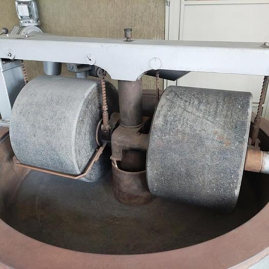 Refurbished Carle & Montanari Melanger