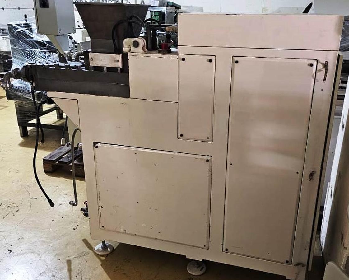 Used Carugil Extruder