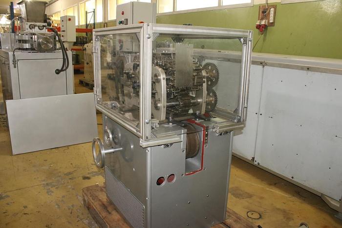 Refurbished EUROMEC Chain Forming Machine