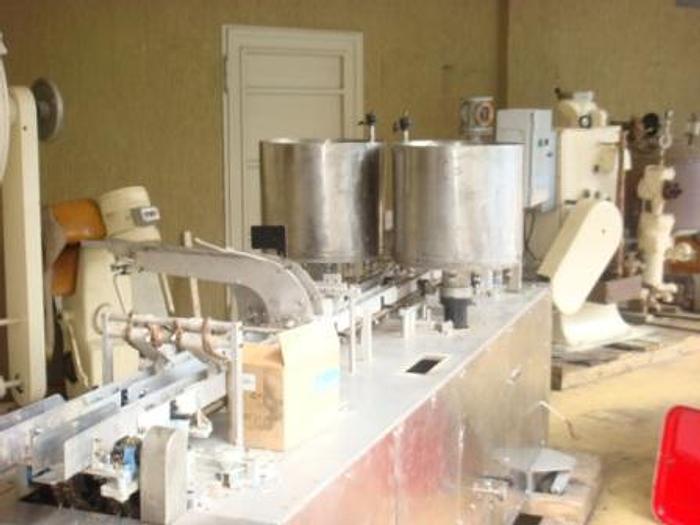 Refurbished QUALITY DOUBLE LANE BISCUIT SANDWICHING MACHINE