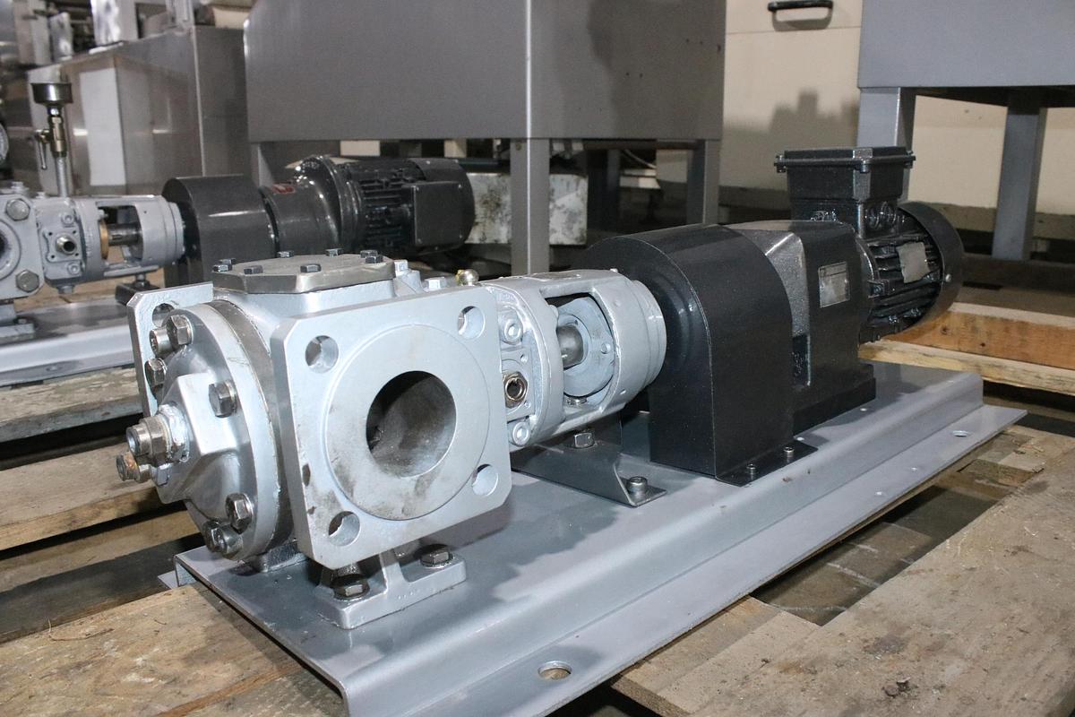 Used NORD SK 272-80 S/4 Chocolate Pump Geared Motor