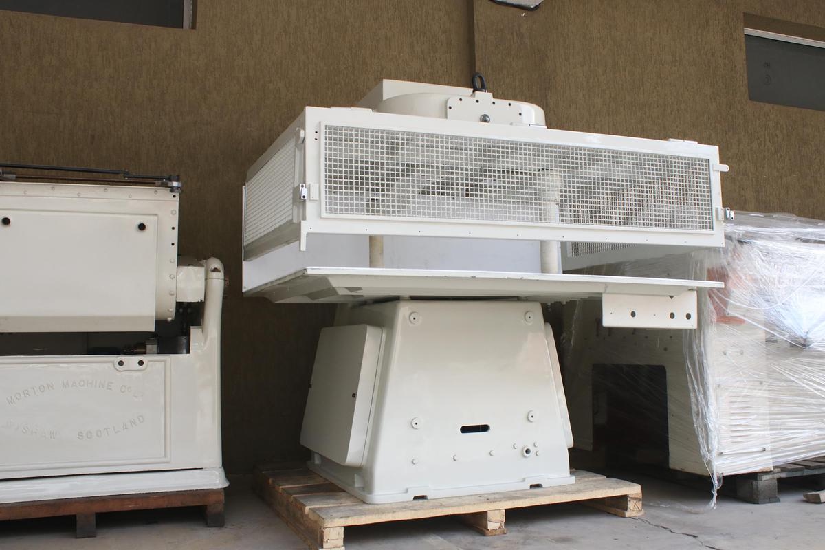Refurbished Ruffinatti TZ40 Candy Pulling Machine