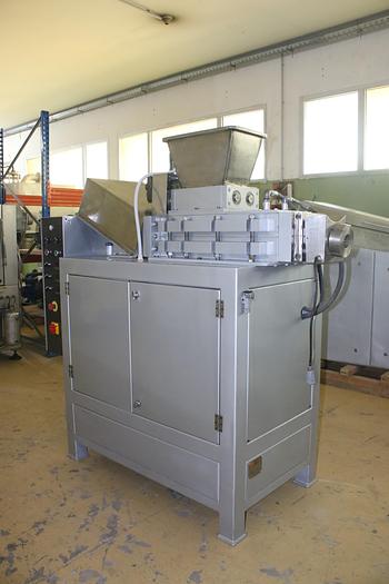 Refurbished WLS KM4 Extruder