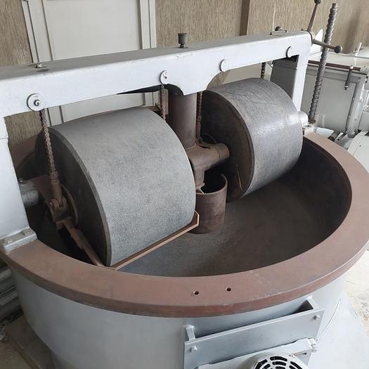 Refurbished Carle & Montanari Melanger