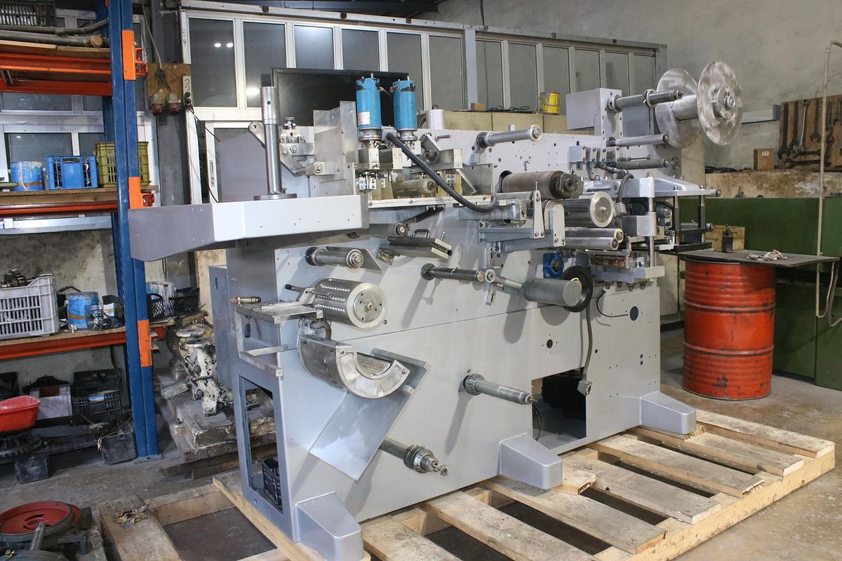 Refurbished Famar AP Thermoforming Machine