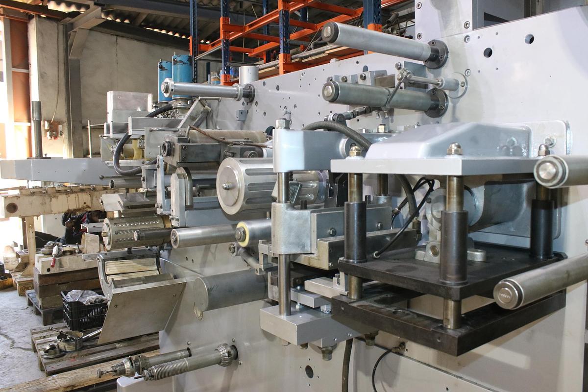 Refurbished Famar AP Thermoforming Machine