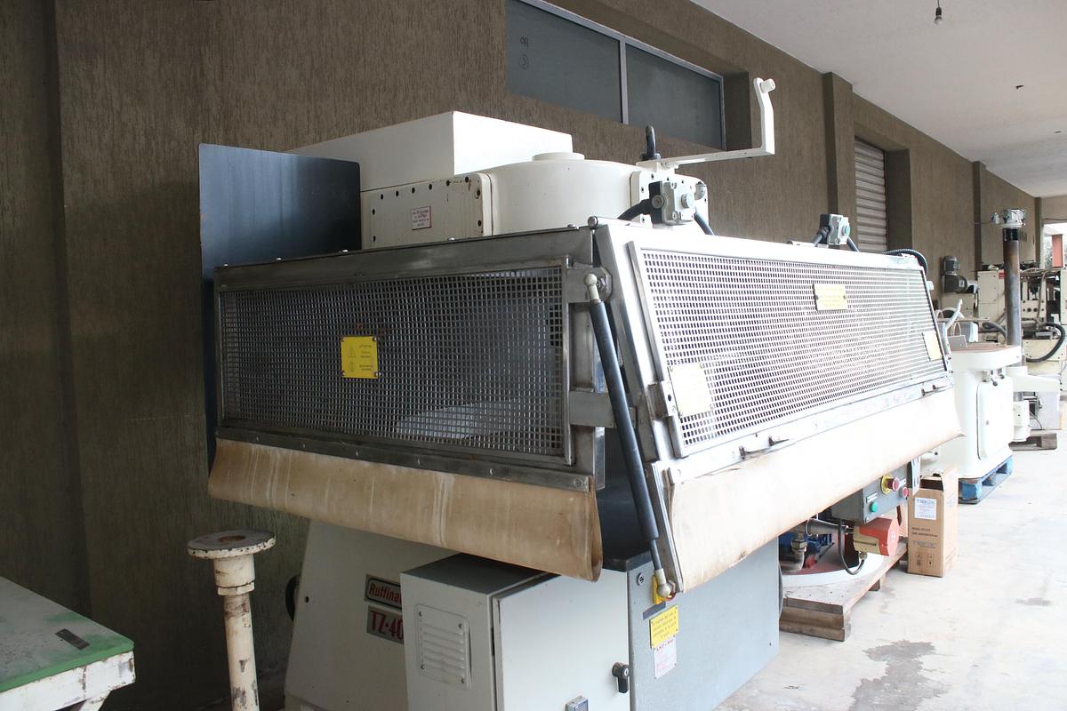 Refurbished Ruffinatti TZ40 Candy Pulling Machine