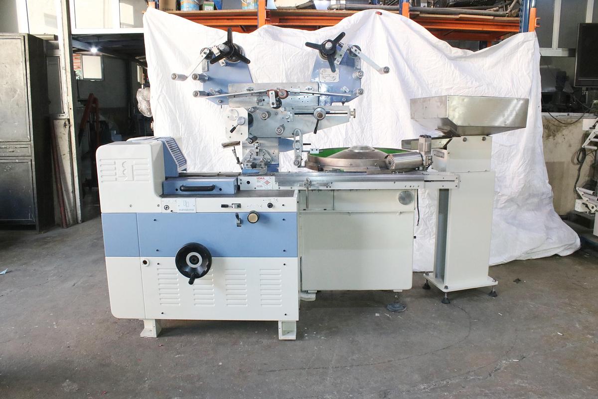 Refurbished Eurosicma EURO 80 C automatic cut-and-wrap Pillow Pack Machine machine