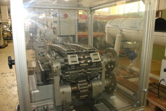 Refurbished Executive Strada Chain Die-forming Machine
