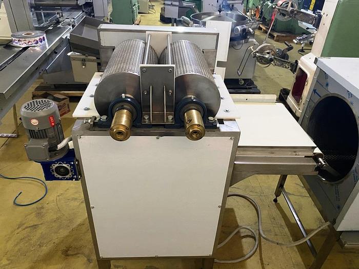 Lentils Forming Line