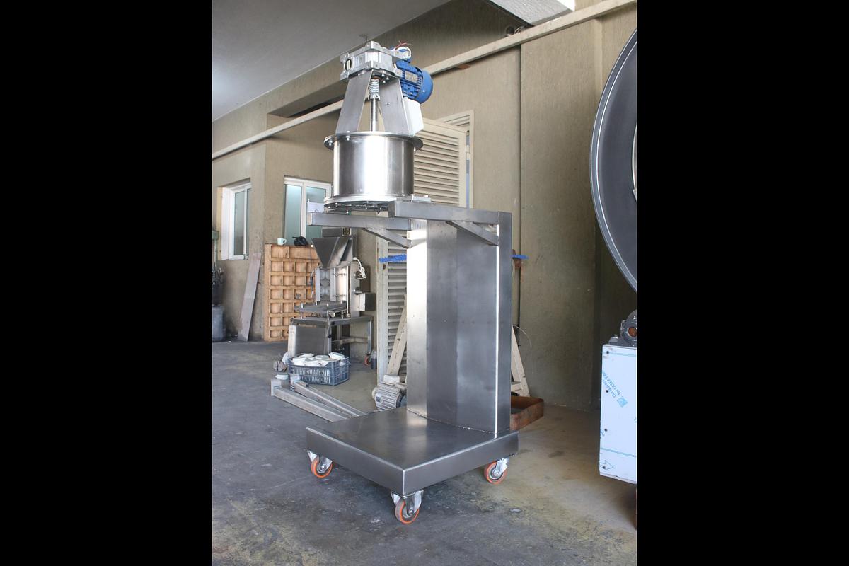Refurbished Chocolate Vermicelli Machine