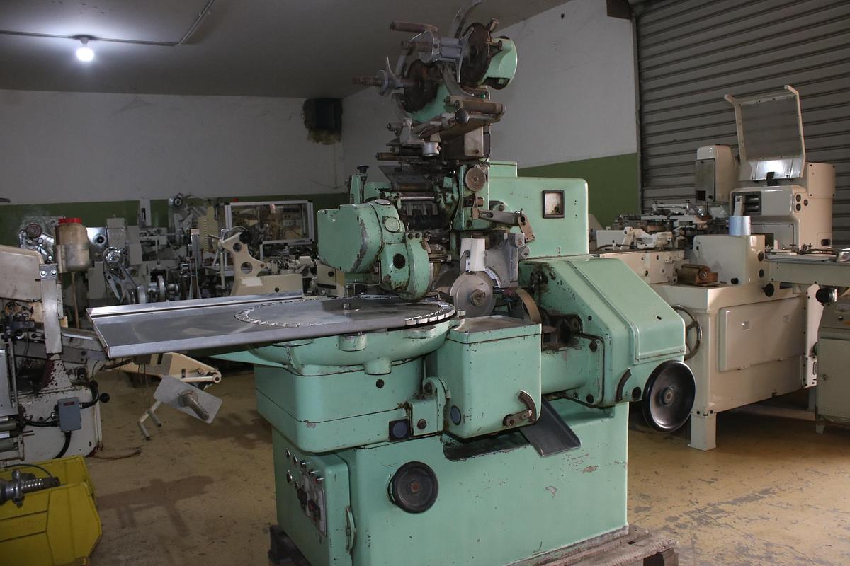 Refurbished Carle & Montanari Single Twist Wrapping Machine