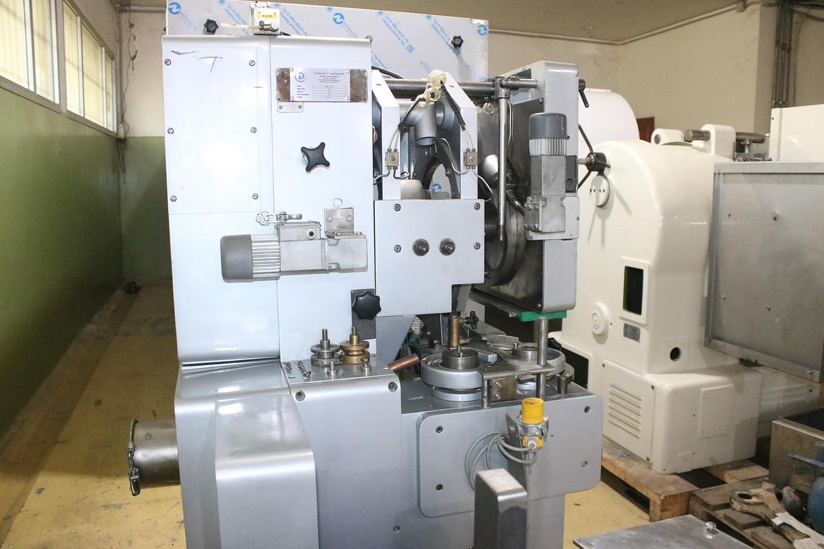 Refurbished Bosch 160C Hard Candy Line