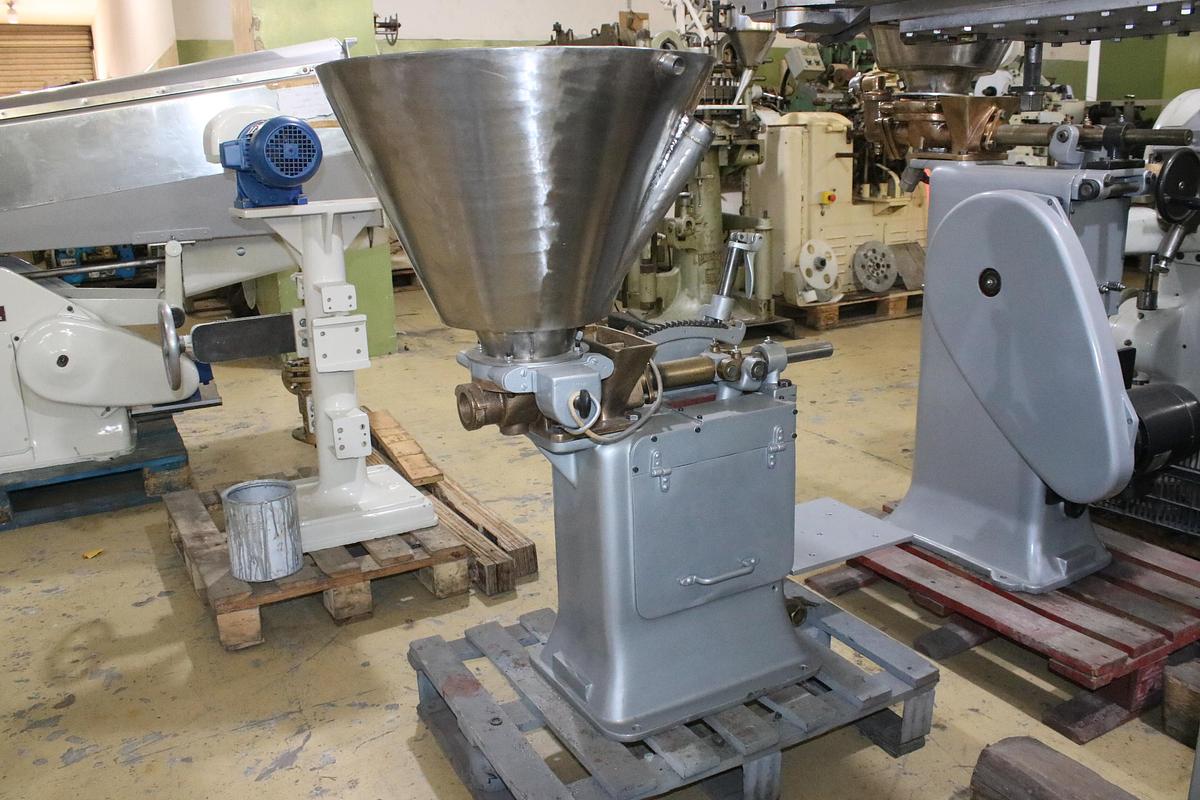 Refurbished Hamac Hansella Center Filler