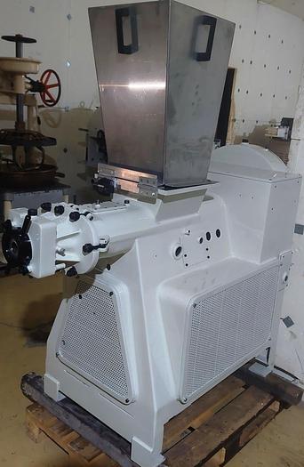 Refurbished Mazzoni Extruder
