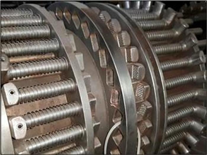 Refurbished Plain Oval Shaped Uniplast Mold