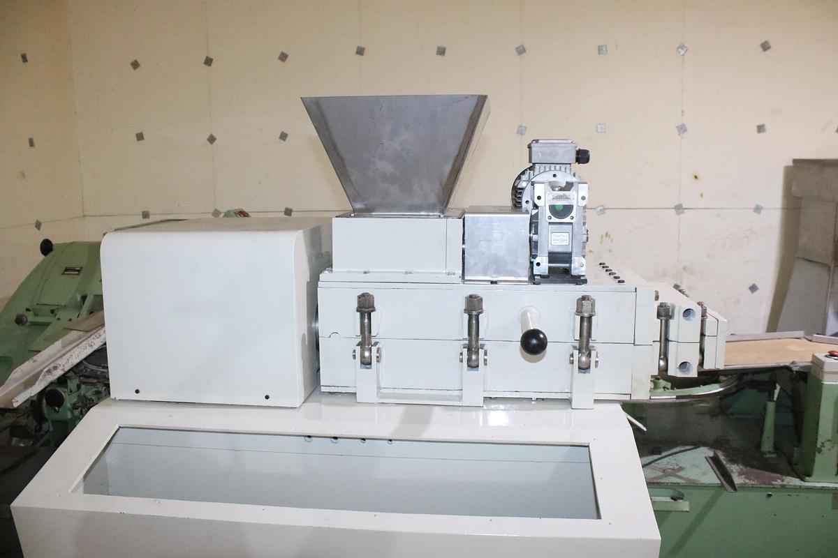 Refurbished WLS KM2 Extruder
