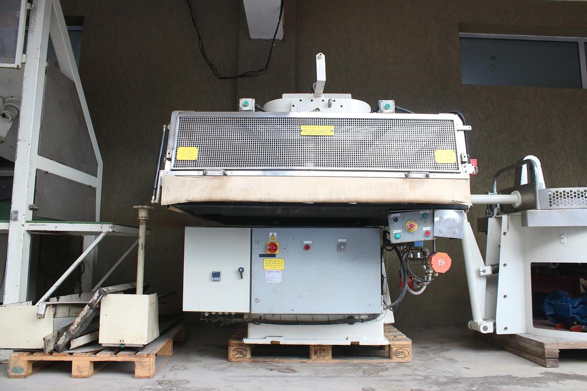 Refurbished Ruffinatti TZ40 Candy Pulling Machine