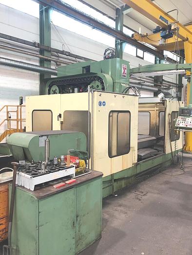 Used Machining Center Vertical EK150