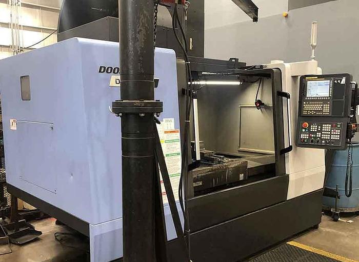 Used 2017 DOOSAN Doosan DNM 6700 CNC Vertical Machining Center