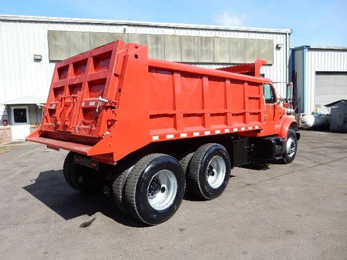 Used 2001 International 4900