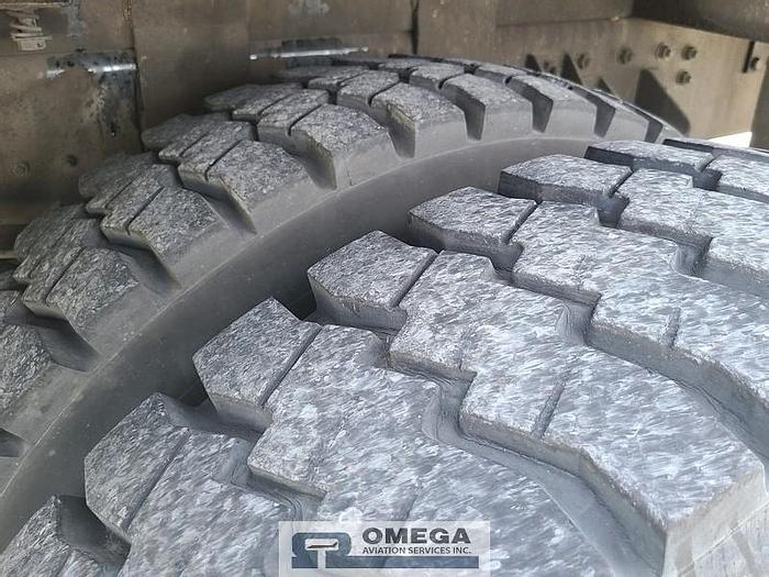 Used 2000 FMC LMD2000 Aircraft Deicer (2,000 total gallon tank cap)