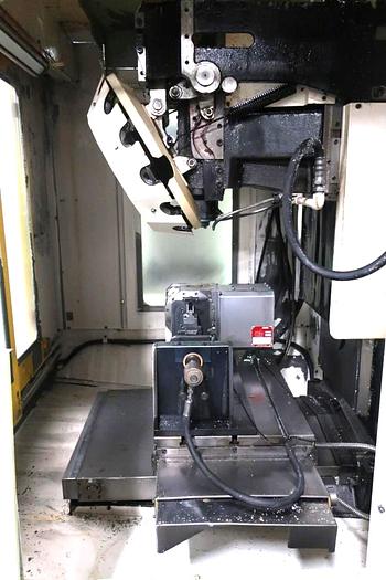 Used 2004 FANUC ROBODRILL  ALPHA T14iD