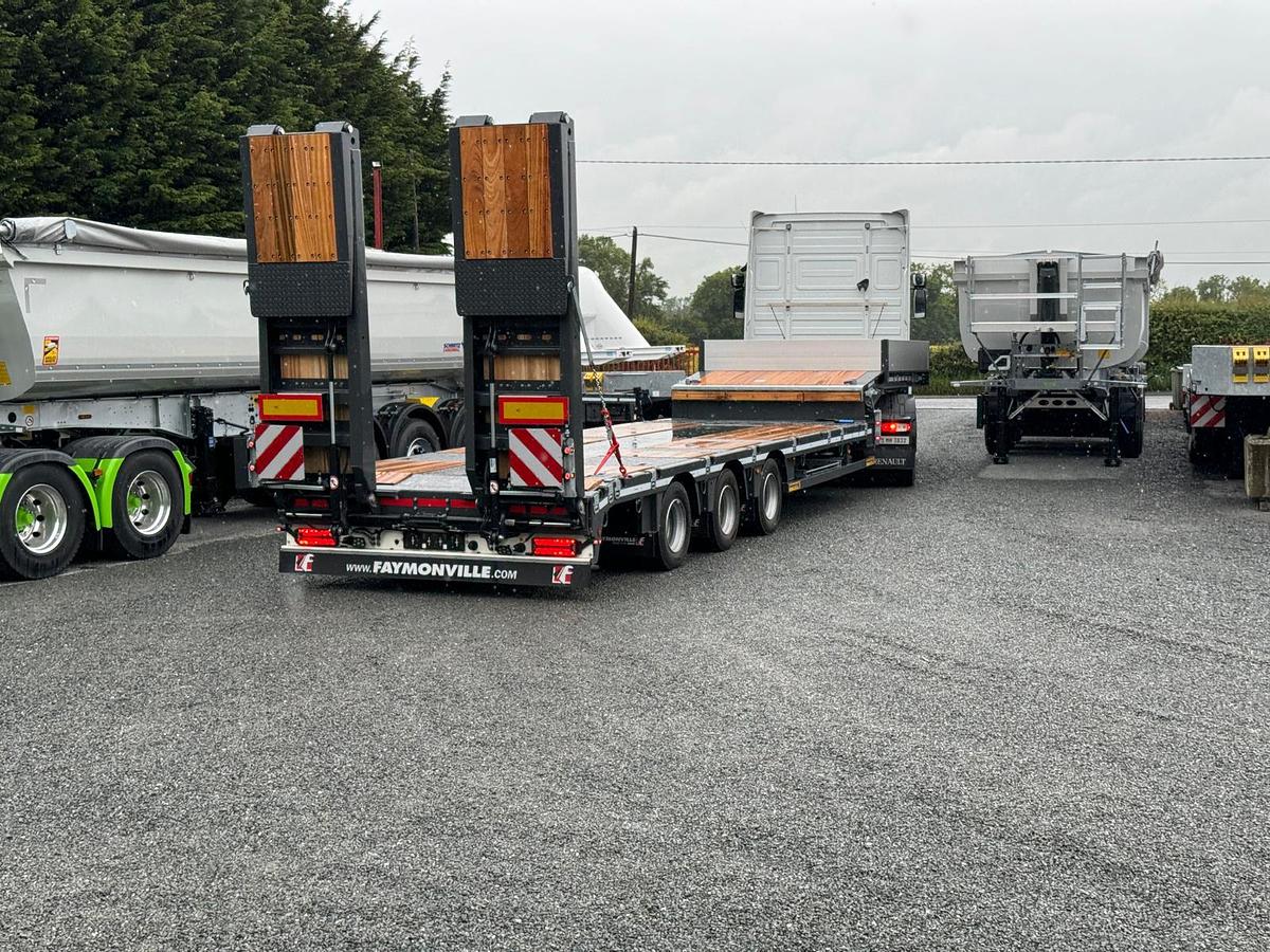 Faymonville 9ft wide 3 axle