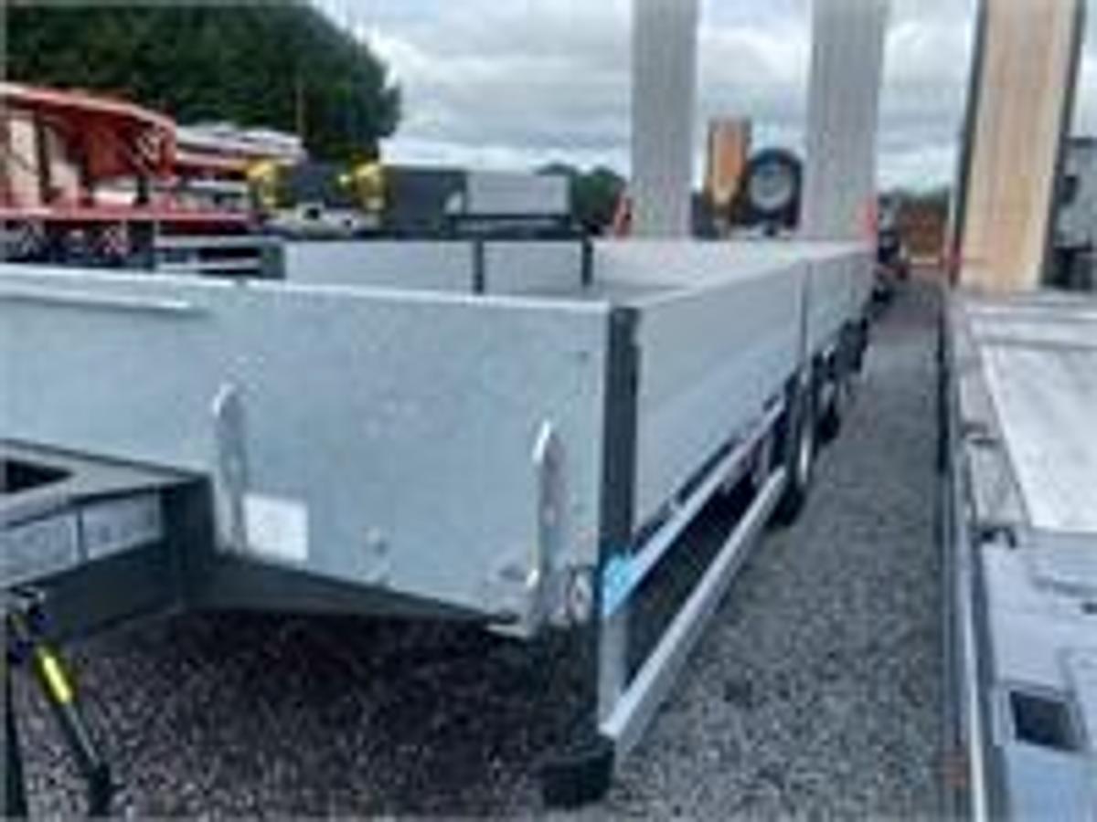 Used Faymonville max 2 axle draw bar Low loader