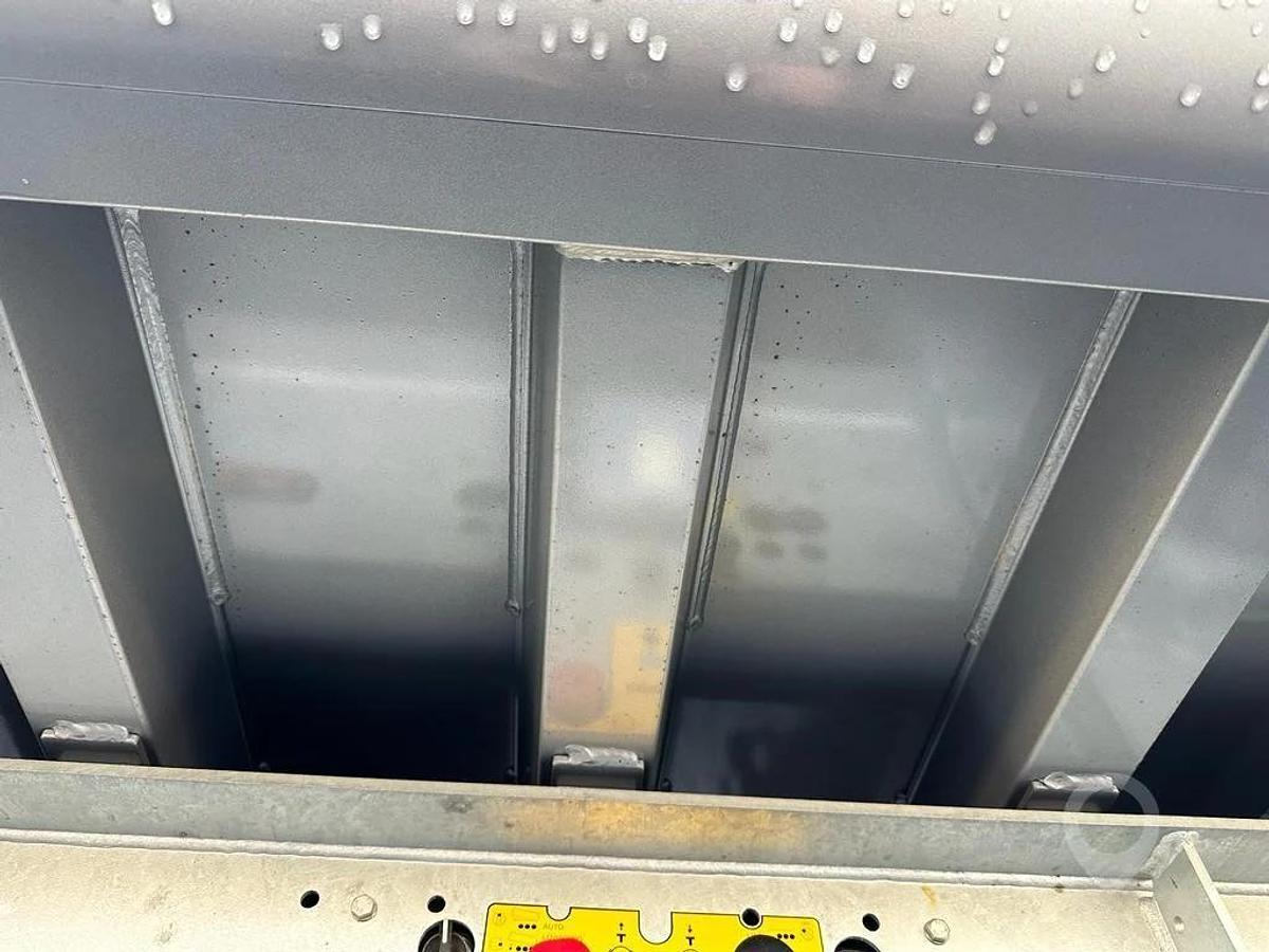 NEW Schmitz 70 Cubic YD Bulker