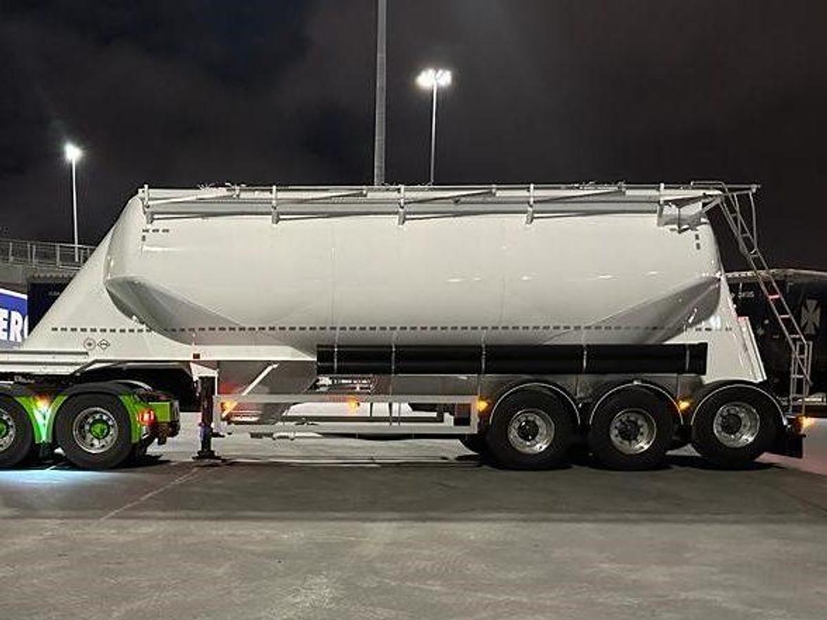 Used New Unused Feldbinder Bulk Silo Tanker