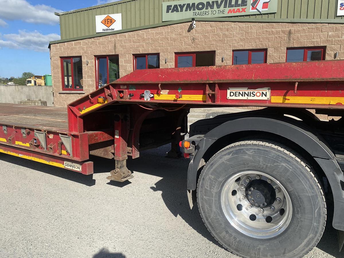 Used 2010 Dennison 4 axle step frame low loader