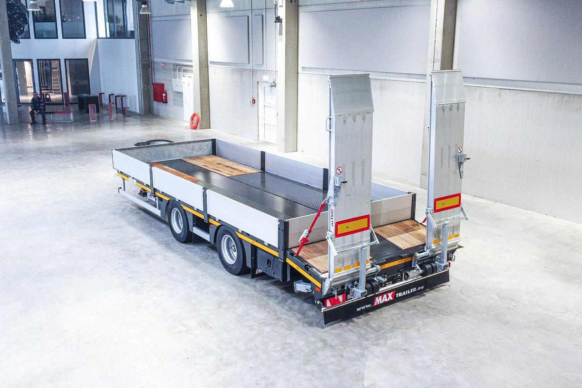 Used Faymonville max 2 axle draw bar Low loader